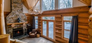 Living room at Chalet Silver Fox | Luxury chalets in Laurentains | Chalets Zenya