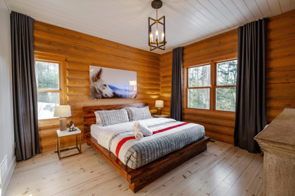 Chalet White Wolf