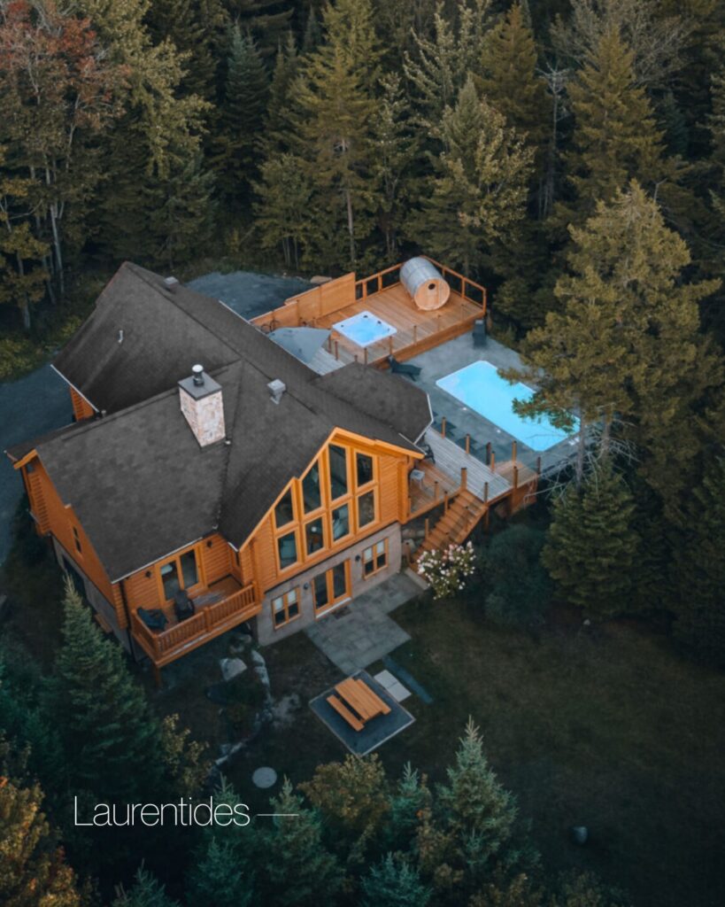 Laurentides ou Lanaudière? ⭐️ Ne choisissez pas, vous pouvez retrouver des Chalets Zenya dans les deux régions! Deux régions, la